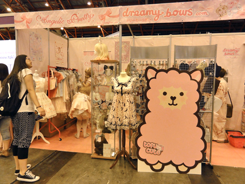 Dreamy Bows selling Angelic Pretty at Hyper Japan