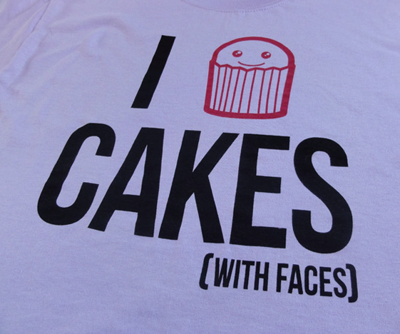 Pastel lilac cakes t-shirt