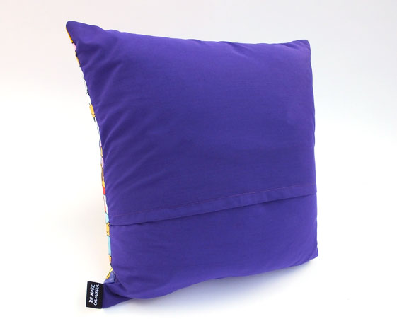 Cakes cushion purple back