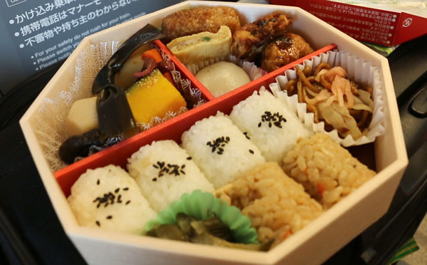 Osaka Ekiben (shinkansen bento lunchbox)