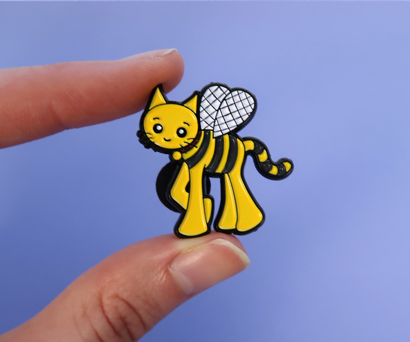 Bee Cat Pin
